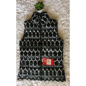 NWT THE NORTH FACE VEST
